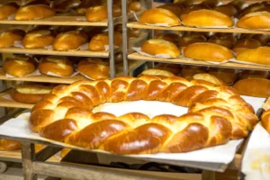 la célèbre brioche tressée vendéenne